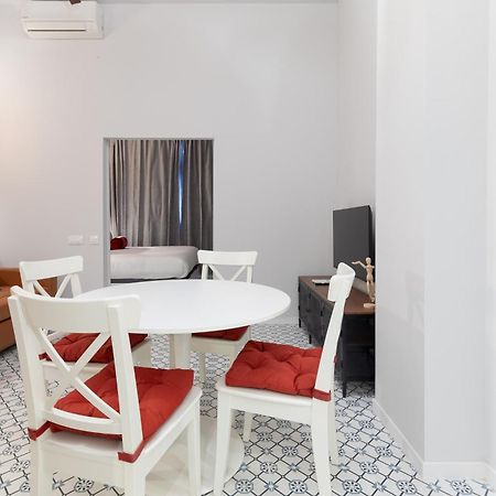 The Little Village Apartments Βαλένθια Εξωτερικό φωτογραφία